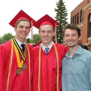 Meet your Posher, Micah